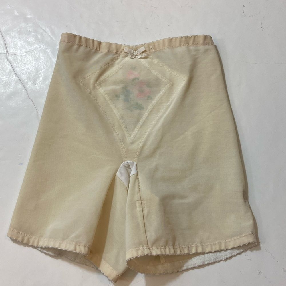Vintage Olga First Lady Df Under Fashions Women’s Panties Size L